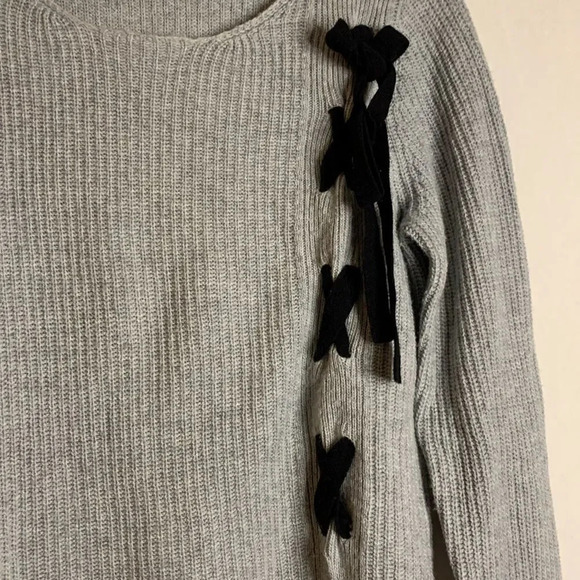 Halogen Wool Blend Pullover Gray Sweater Black Lace Up Size Small Petite - Picture 2 of 15